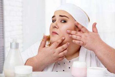 如何改善皮肤暗黄中医,皮肤黑变白中医调理有用吗