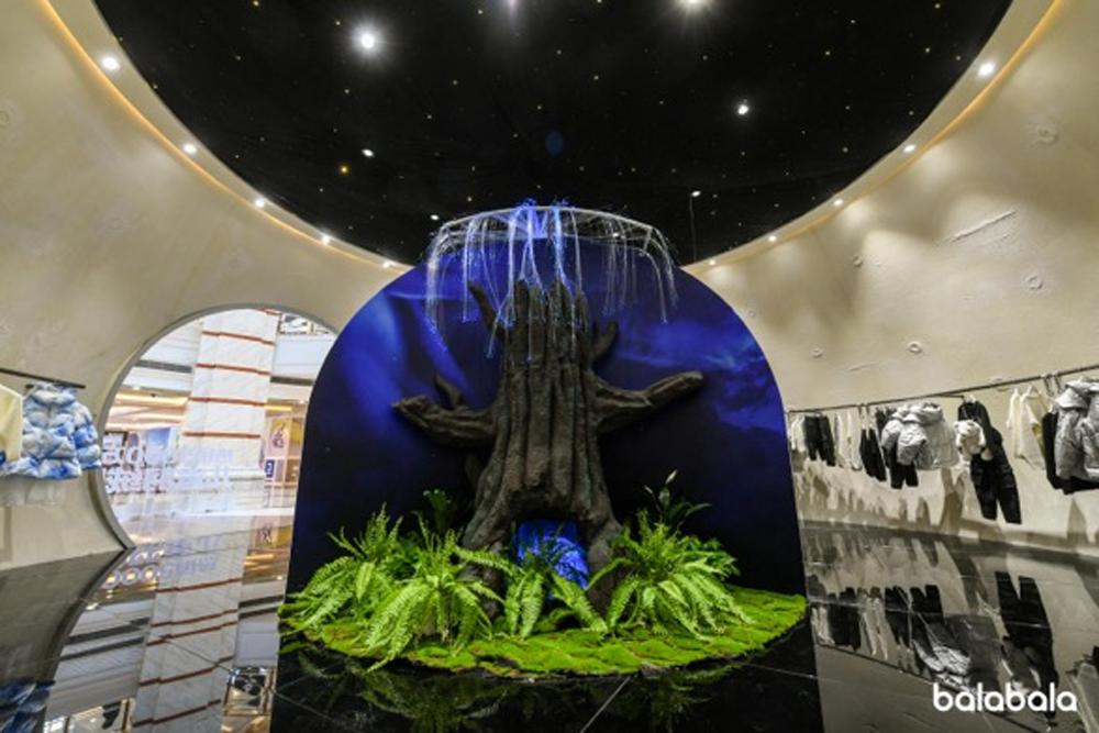 巴拉巴拉“羽你相绒”快闪游乐园惊喜呈现