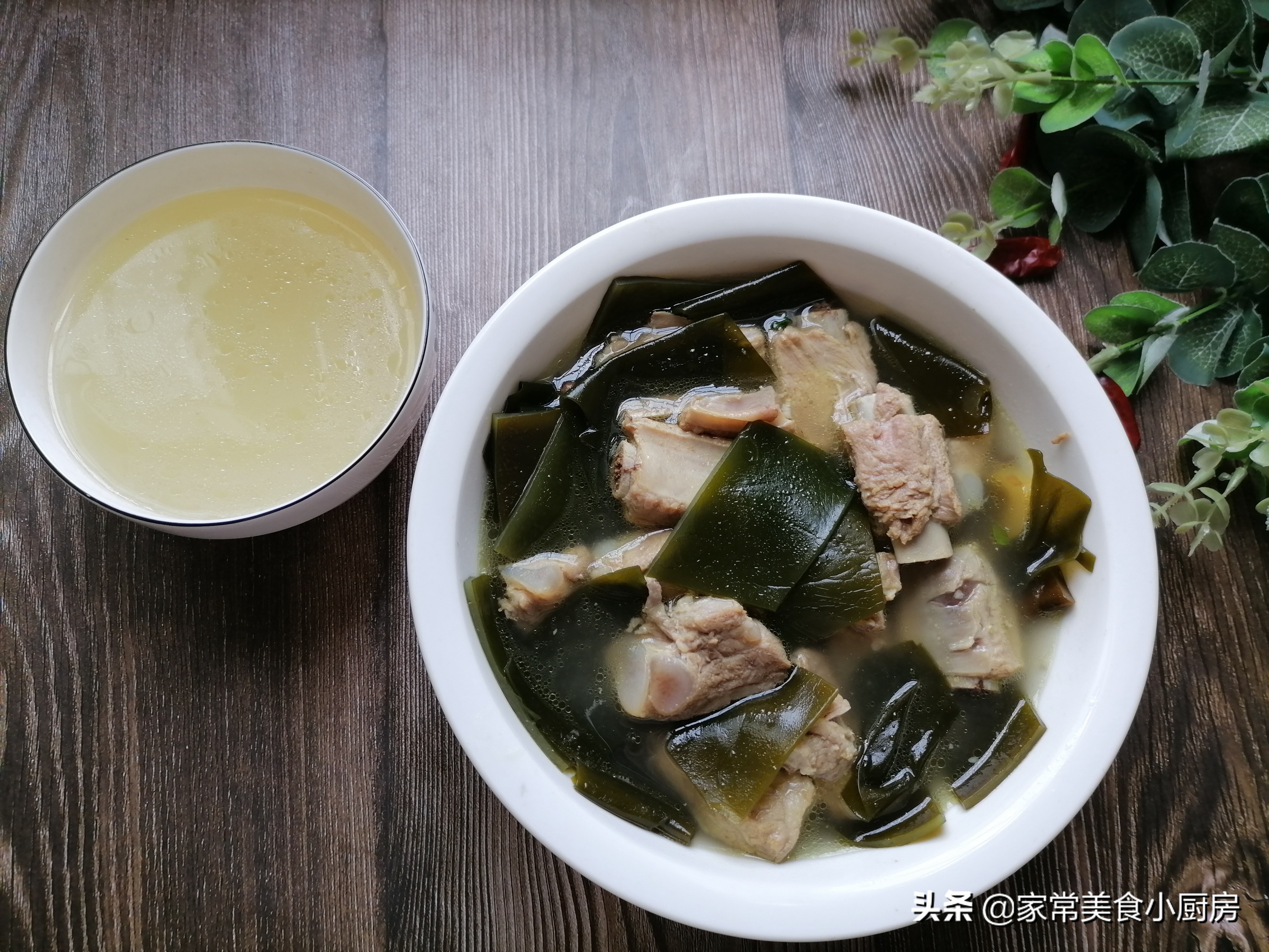 三伏天海带汤做法,三伏天喝的排骨汤