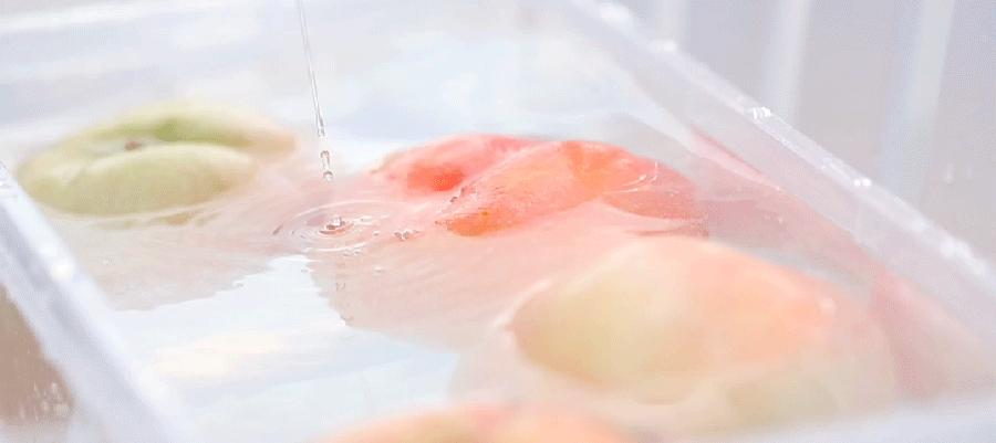 水果怼怼怼怼怼到爆汁，这家“超给力”的水果茶，6.3元限时喝