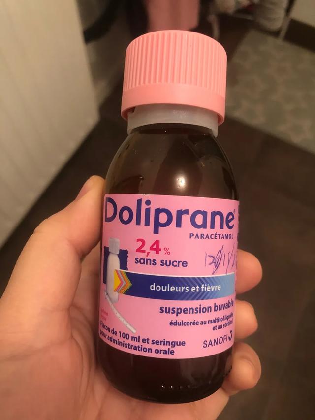 宝宝出水痘怎么控制它发展,宝宝出水痘感染怎么处理