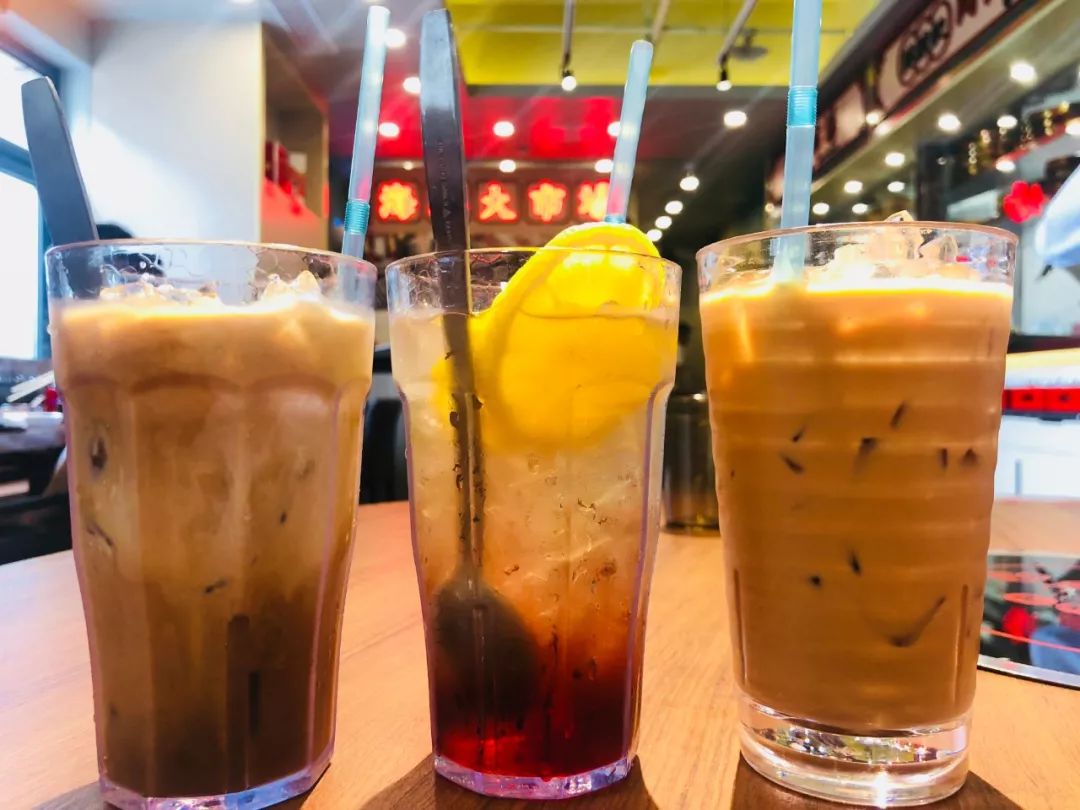 香港帅哥为了爱情来郑州，也带来了香港地道花胶鸡