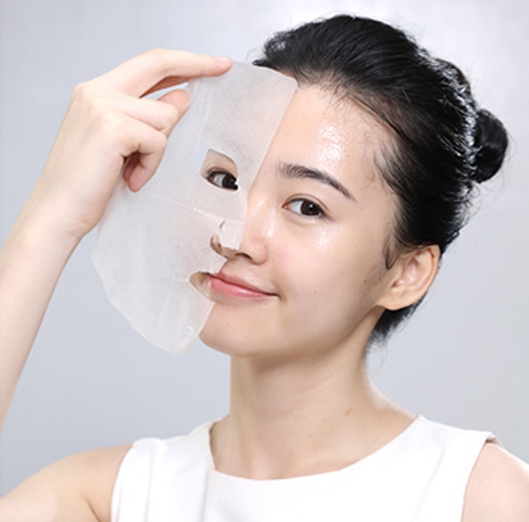 保持好皮肤的秘诀就使用美颜相机,做好这三点摆脱反复长痘