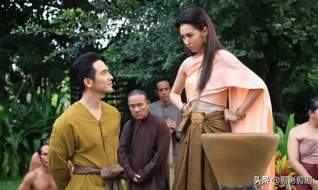 泰国双男主穿越剧有哪些,泰国最新热播穿越剧