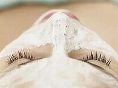 烟酰胺熊果苷是真的吗,美白产品烟酰胺熊果苷