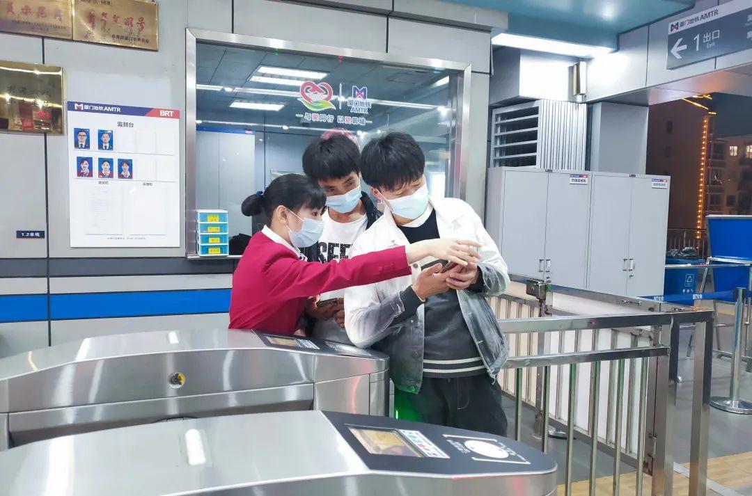 *光春**正好，快来搭乘开往春天的brt~