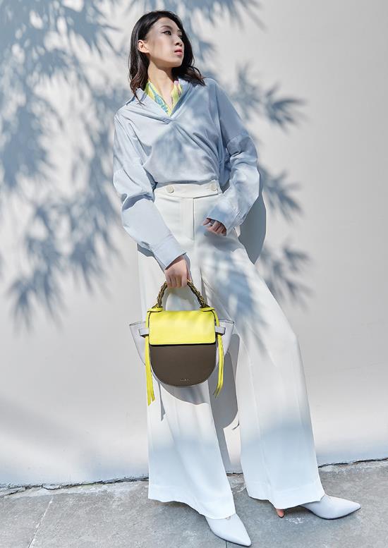 很显气质的6款斜挎包包，年轻人戴时尚个性！中年人戴精致优雅