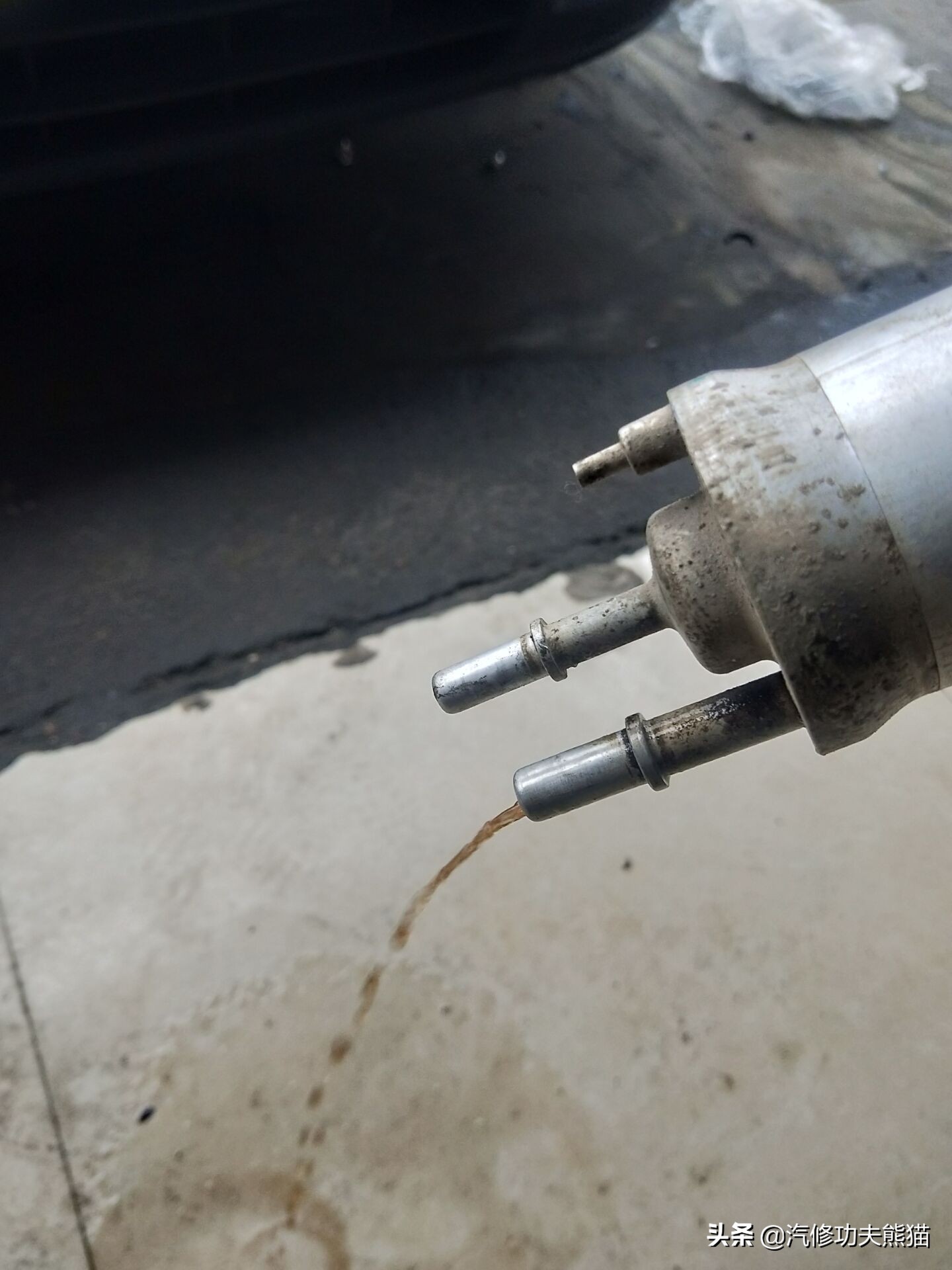 大众夏朗2.0t三代烧机油解决方法,大众夏朗1.8t烧机油