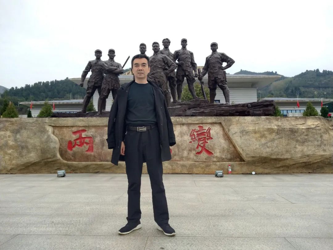 往事越千年出自曹操的什么,往事越千年是指魏武帝曹操的什么