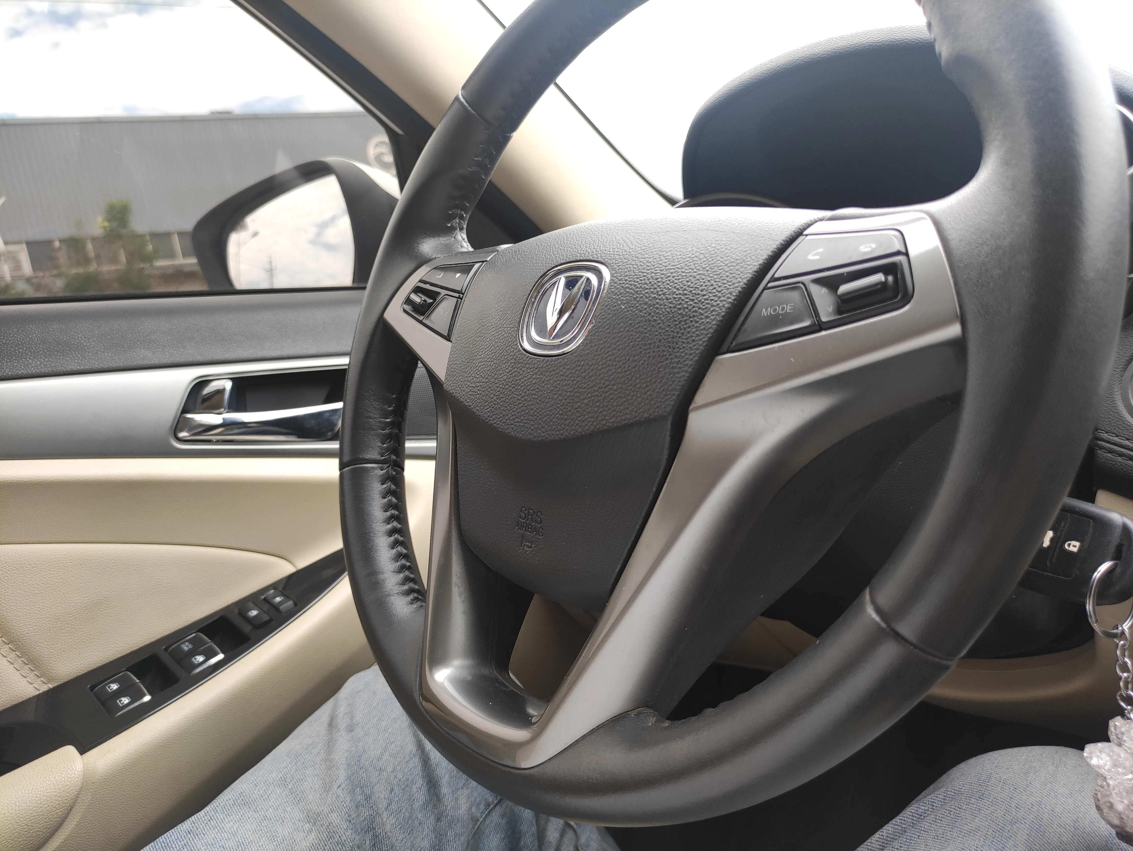 长安逸动新款老款对比图,16款长安逸动高清大图