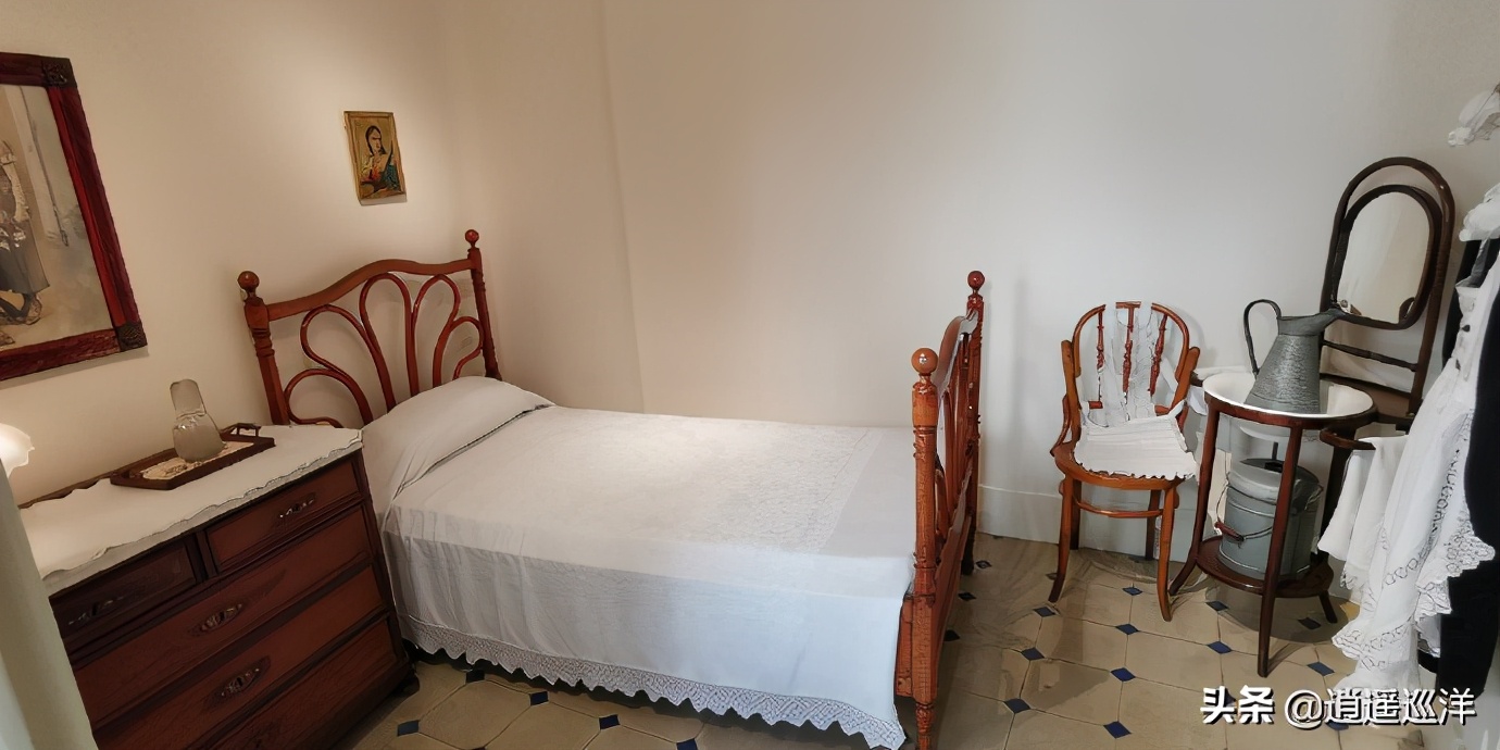 西班牙建筑大师高迪的建筑作品展,西班牙天才艺术设计大师高迪作品