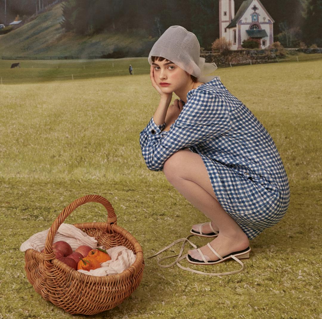 我已经在看夏装了！第一件小短袖从里面挑