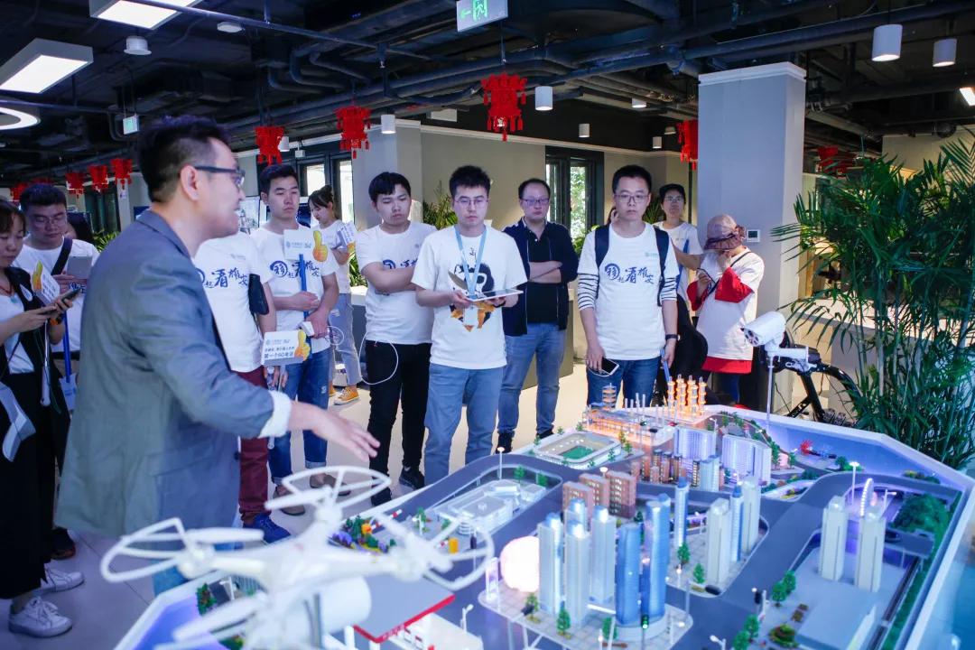 实测5g有多快,近距离体验100米九秒五八的速度