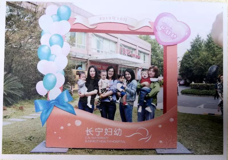 承载上海人最初记忆的“网红”医院搬迁一个月:一家人齐来“打卡”,新院开出新门诊