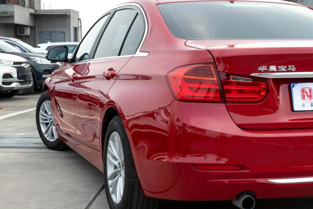 新款宝马320li运动值不值得买,用a级的价格拥有一台bba车型