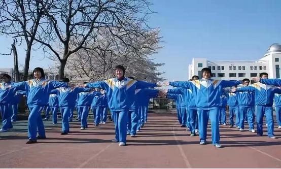 老师催交学费家长怎么回答,催家长缴纳校服费内容