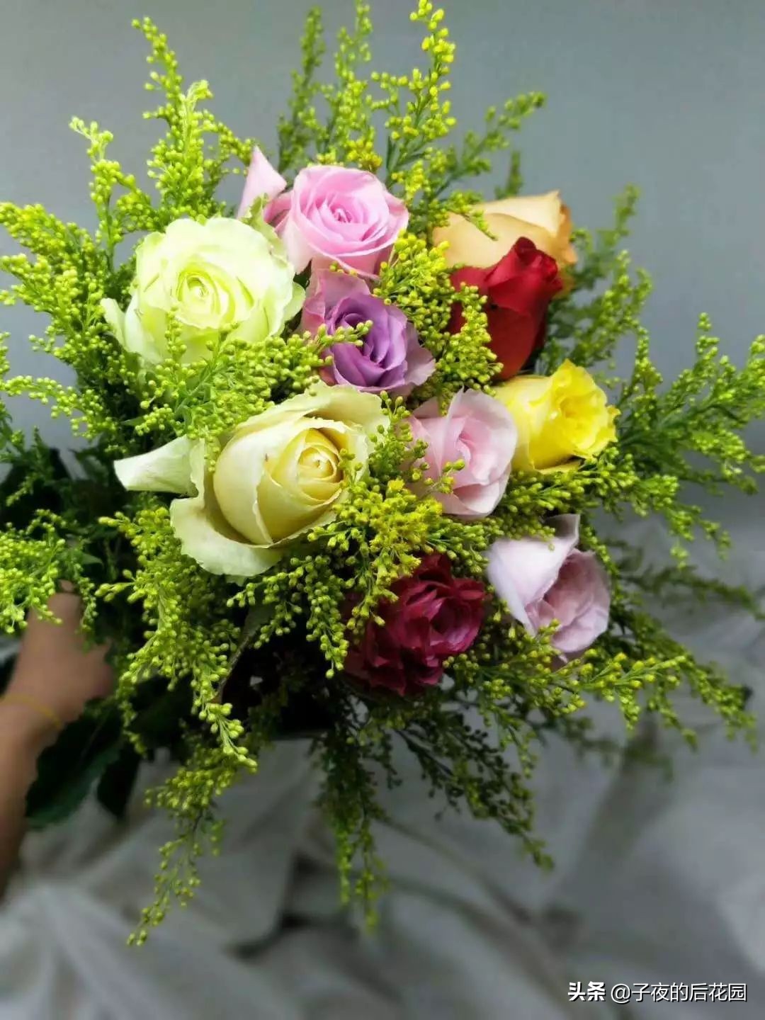 花店常用的配花配草有哪些方法,常见配花配草