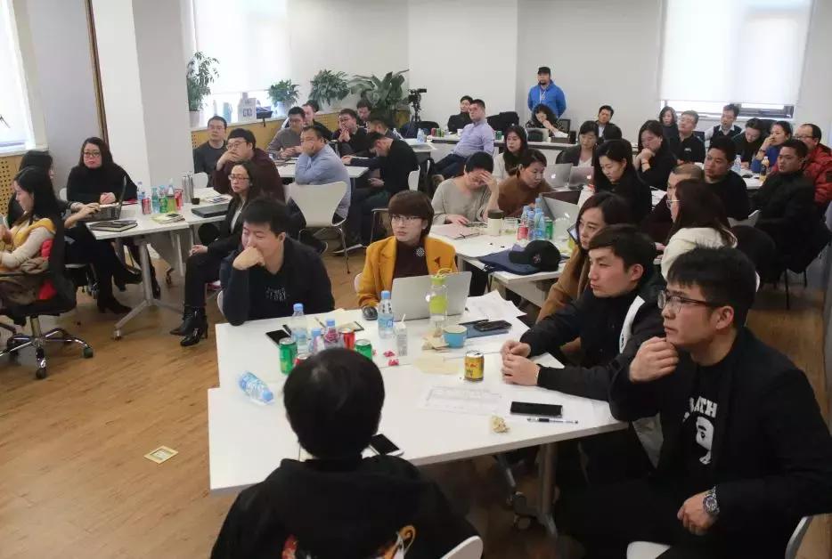 盘瑕疵、建壁垒、创价值——渠道网络2018年终总结大会圆满落幕