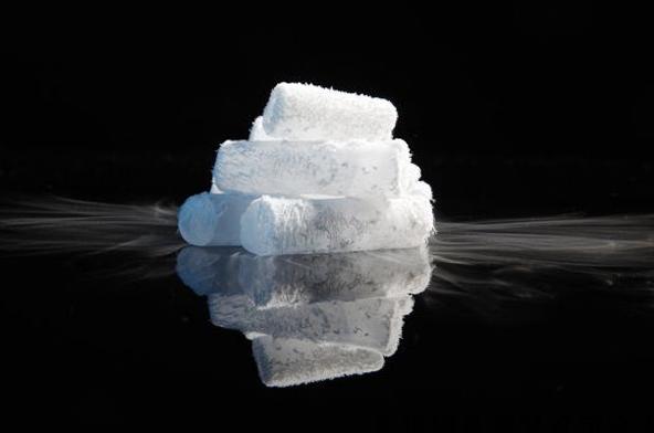 冷敷可以直接用冰块吗,干冰冷敷