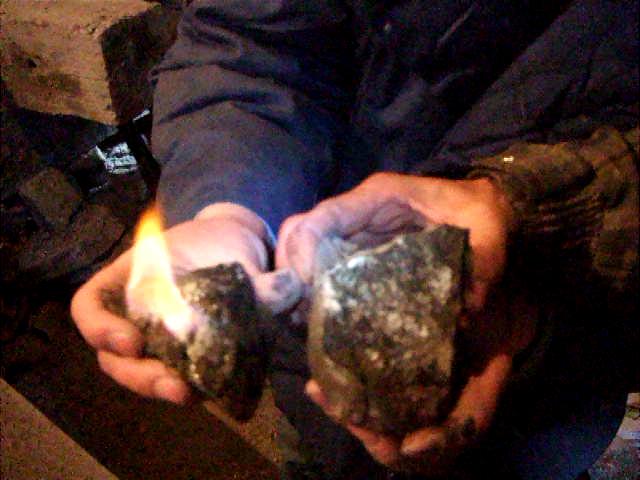 中国探测可燃冰几时可以替代石油,号称可替代石油的可燃冰