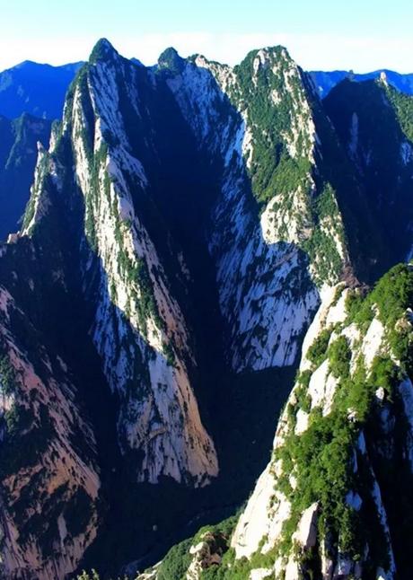 华山黑龙潭是真的假的,探索华山未解之谜黑龙潭