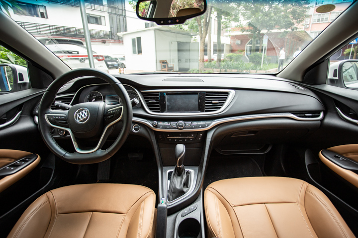 10万左右省心的家用车,10-15万车推荐三厢