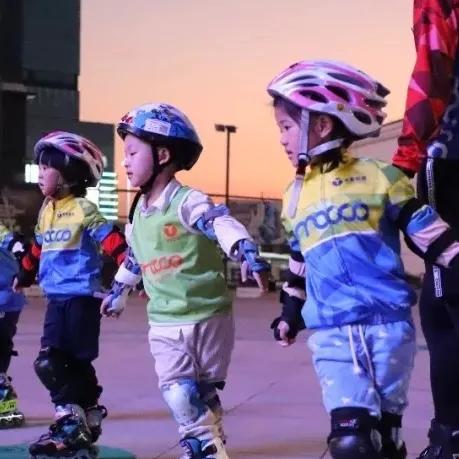 轮滑如何保护膝盖,轮滑怎么改善膝盖代偿