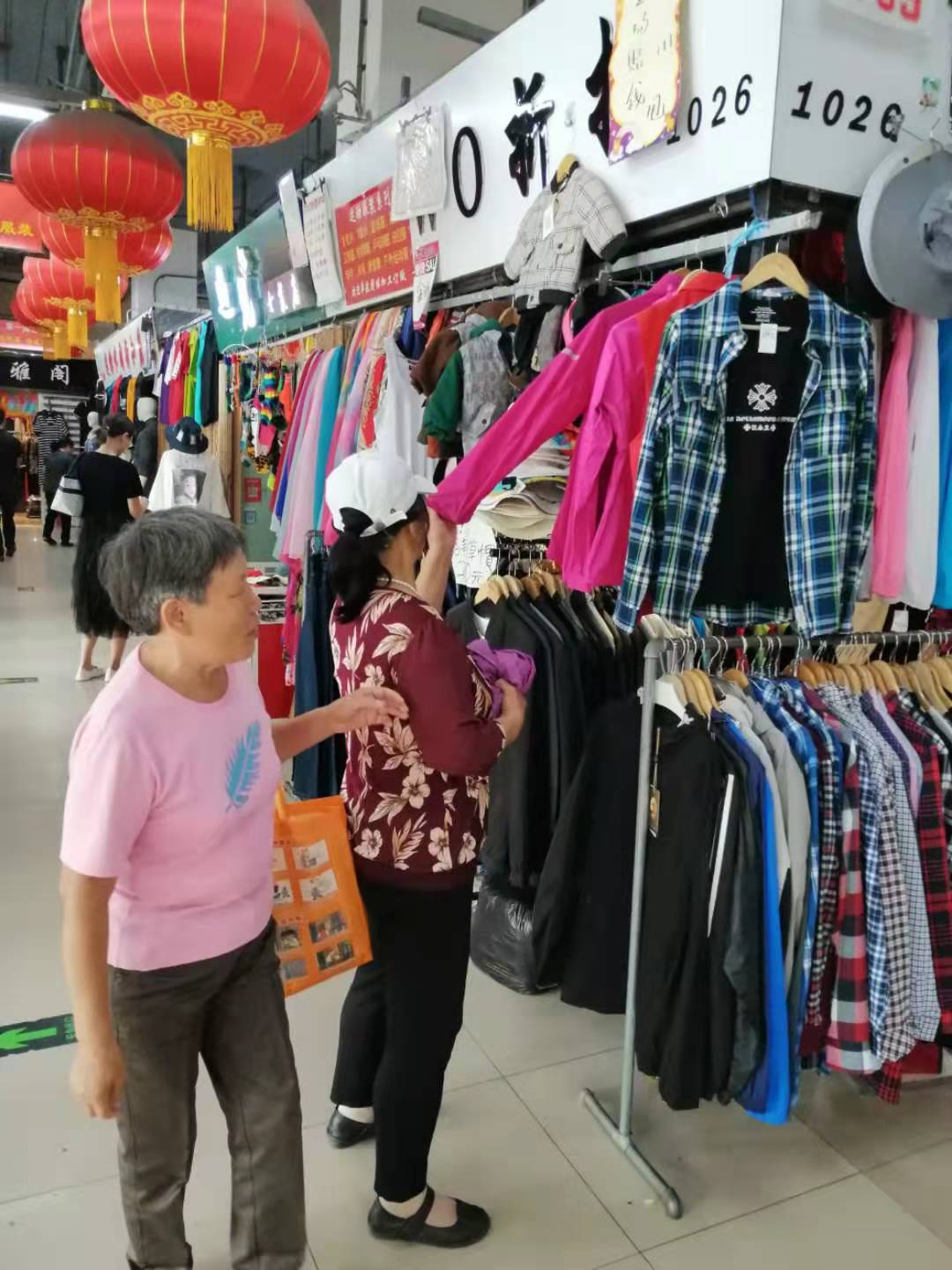 昌平天通苑天通尾货春节营业吗,天通苑西一区附近天通尾货