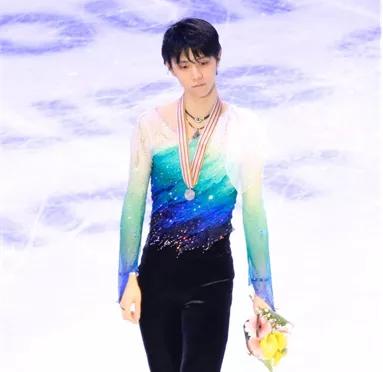 冬奥会项目介绍小报,冬奥会项目介绍短片动画