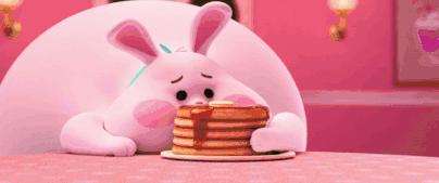 他和未婚妻处了5年,背地里居然买了14个橡胶娃娃!