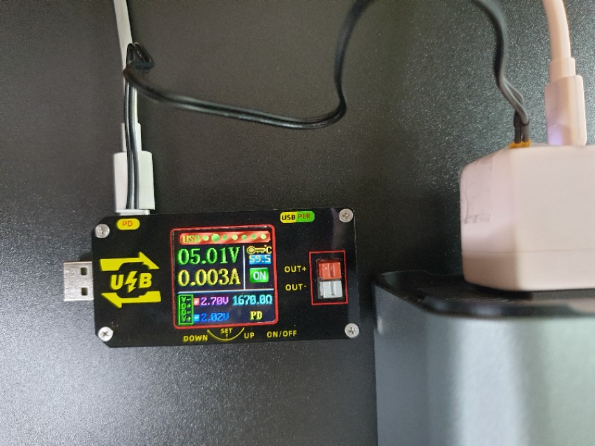 ​一见倾心！UIBI柚比“小冰块”迷你PD快速充电套装体验