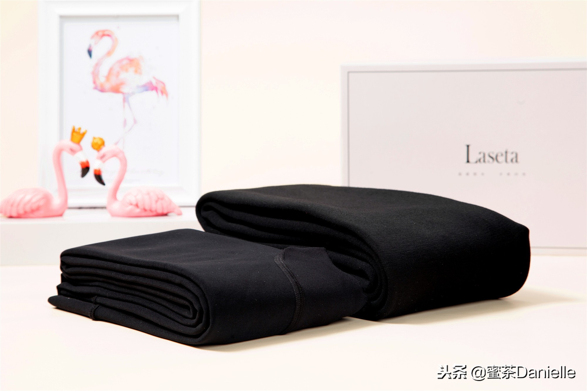 连裤袜穿着老是往下掉怎么回事,为什么裤袜穿着会往下掉