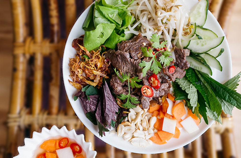 越南特色好吃的美食大全攻略 (40种好吃的越南美食)