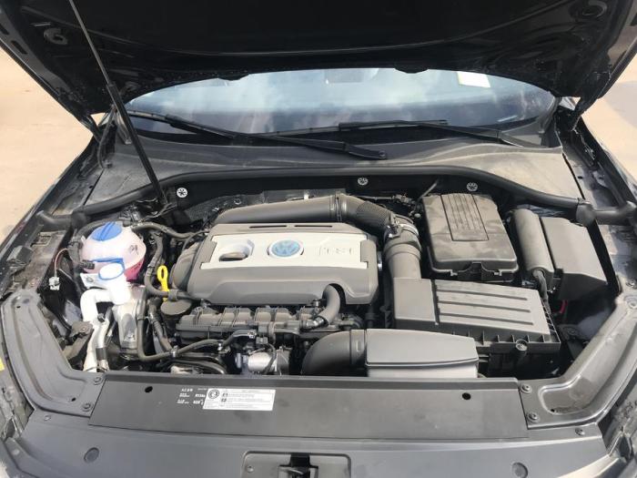 帕萨特政采版值得购买吗,帕萨特政采版的优点和缺点