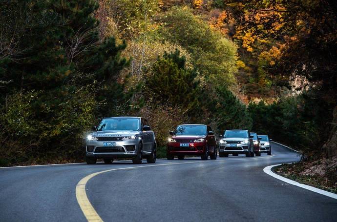 路虎揽胜运动版典范版2024款试驾,路虎揽胜运动2024款典范版试驾