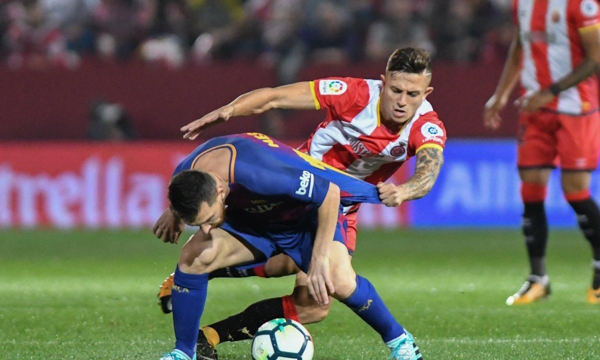 梅西怕不怕科里纳,梅西都怕的守门员