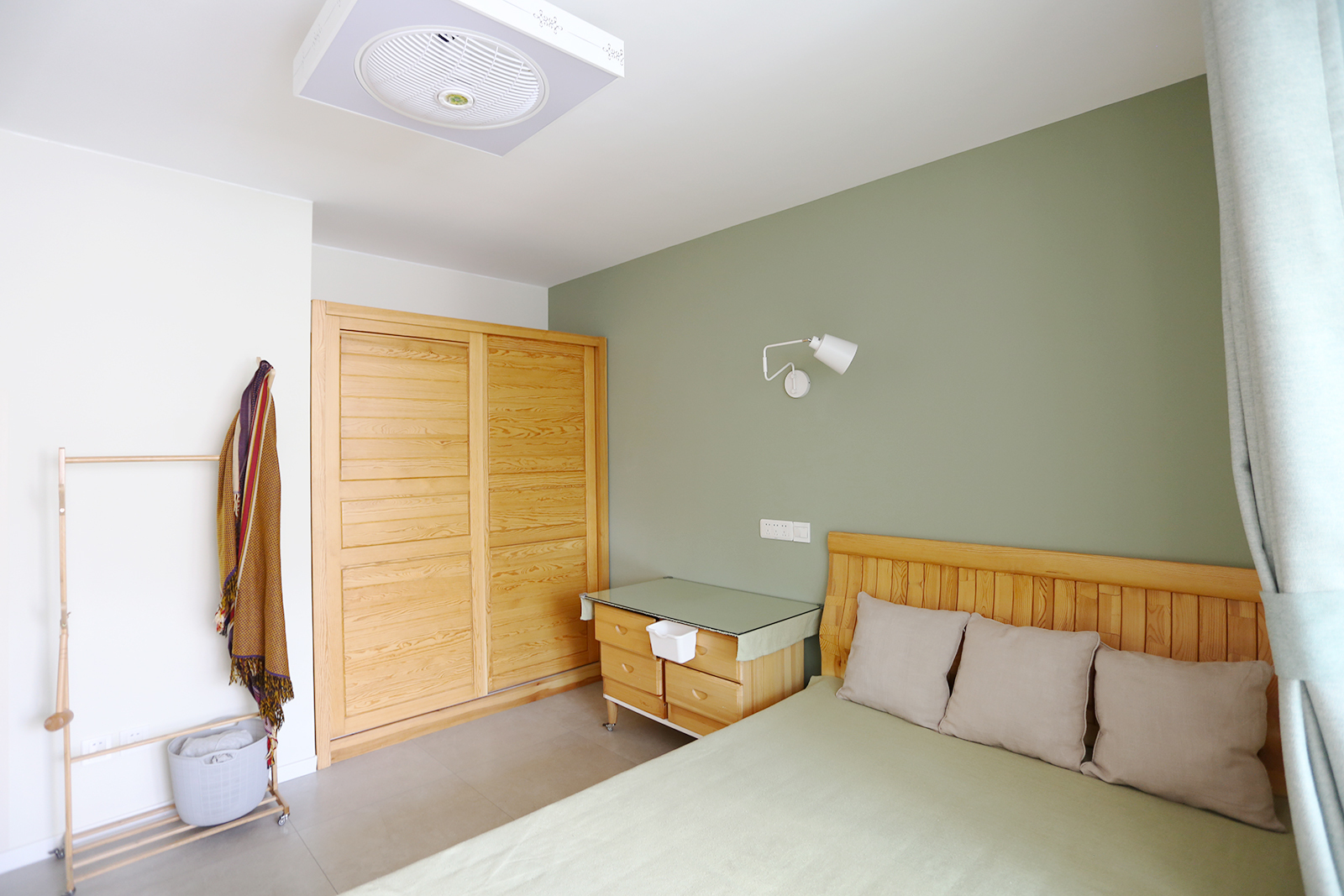 88平双阳台现代简约风格,一室一厅大阳台小户型装修老房子