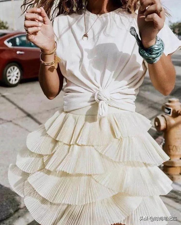 潮流衣服怎样打结好看,后面打结的衣服教程