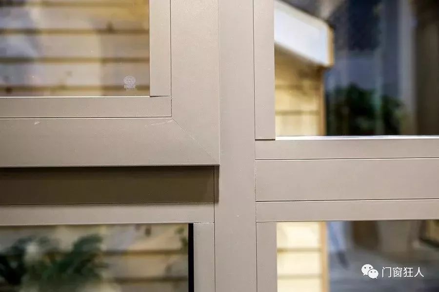 断桥铝窗户安装后有大缝隙怎么办,断桥铝窗户安装完要注意什么
