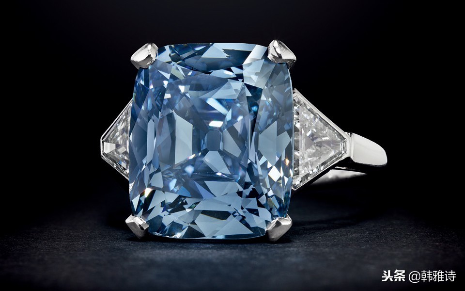 Bulgari宝格丽8.08ct鲜彩蓝钻戒指100000000元左右成交