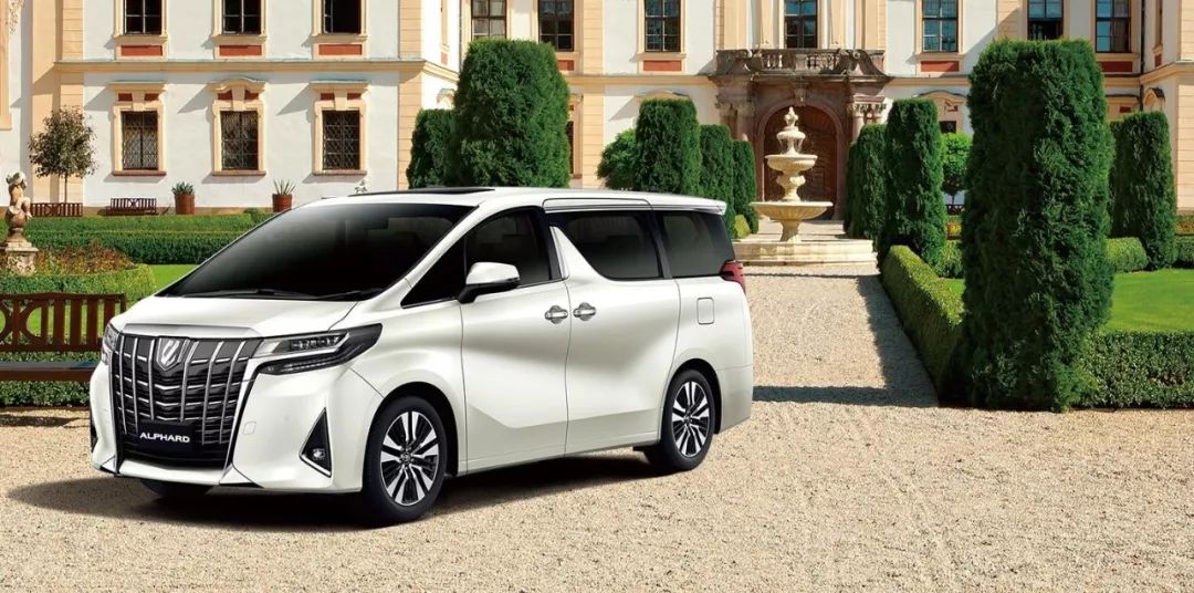 百万价格的丰田埃尔法到底强在哪,丰田埃尔法弹射起步