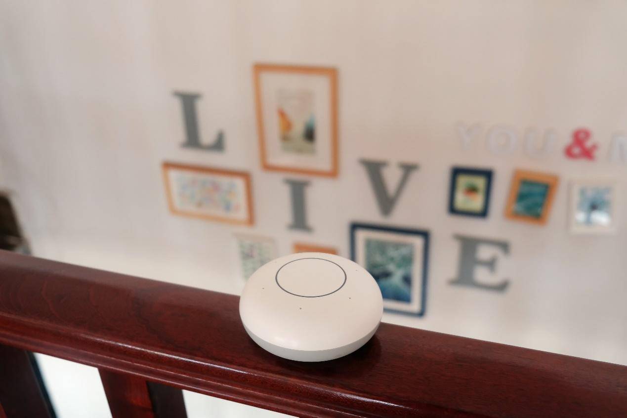 荣耀YOYO音箱体验评测：无卡通话，拥有取代座机的巨大潜力