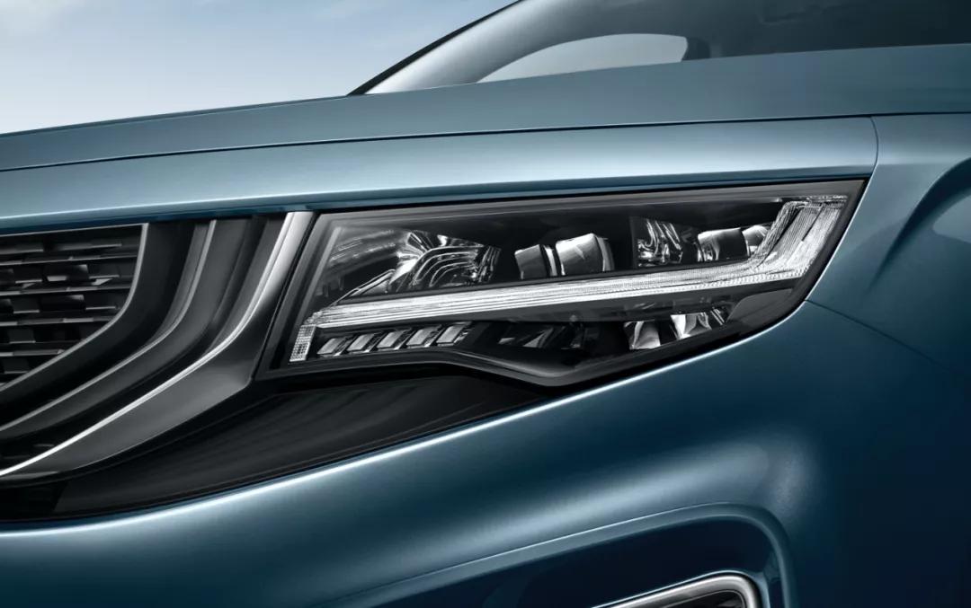 二手吉利豪越7座suv报价,捷达vs7和吉利豪越哪个好