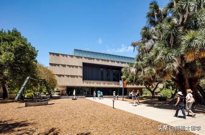 美国51个州最美的51所大学,美国十大美丽大学排名