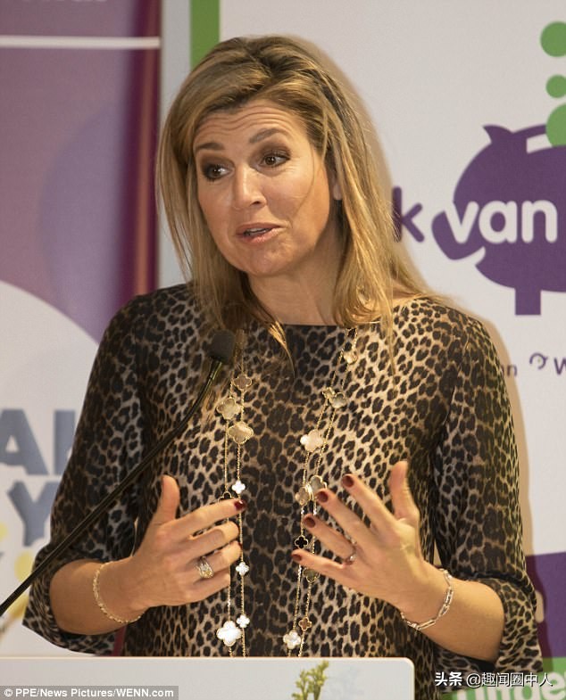 明星戴梵克雅宝四叶草,梵克雅宝四叶草博主