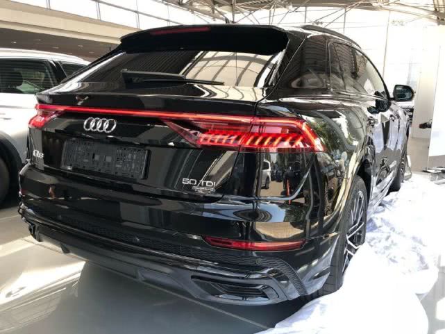3.0t的奥迪q8哪款最值得买,最新款奥迪q8顶配