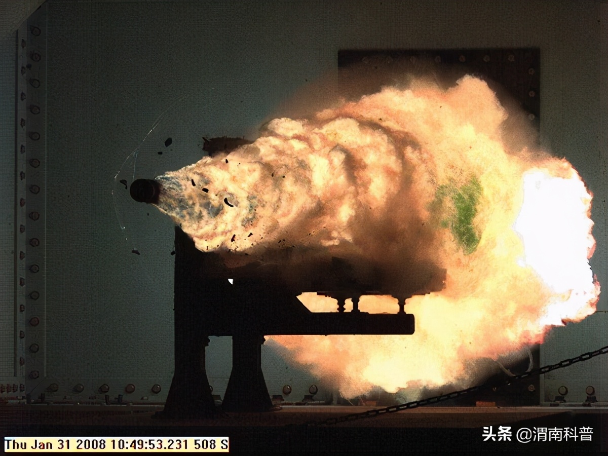 中国研发的电磁炮威力有多大,电磁炮中国和美国哪个研究最快