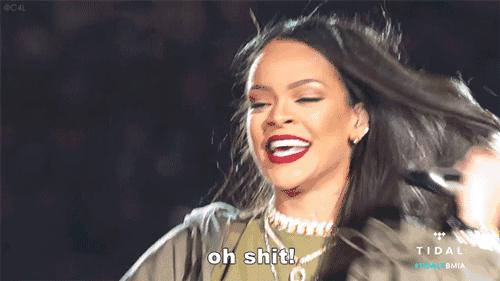 蕾哈娜不甘在平庸面前低头,蕾哈娜为什么这么成功