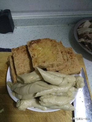 济宁琵琶山成诚甏肉干饭开业了吗,老济宁正宗甏肉干饭做法揭秘