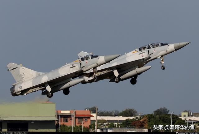台湾空军为何将所有幻影2000,全部部署于离大陆最近的新竹基地？